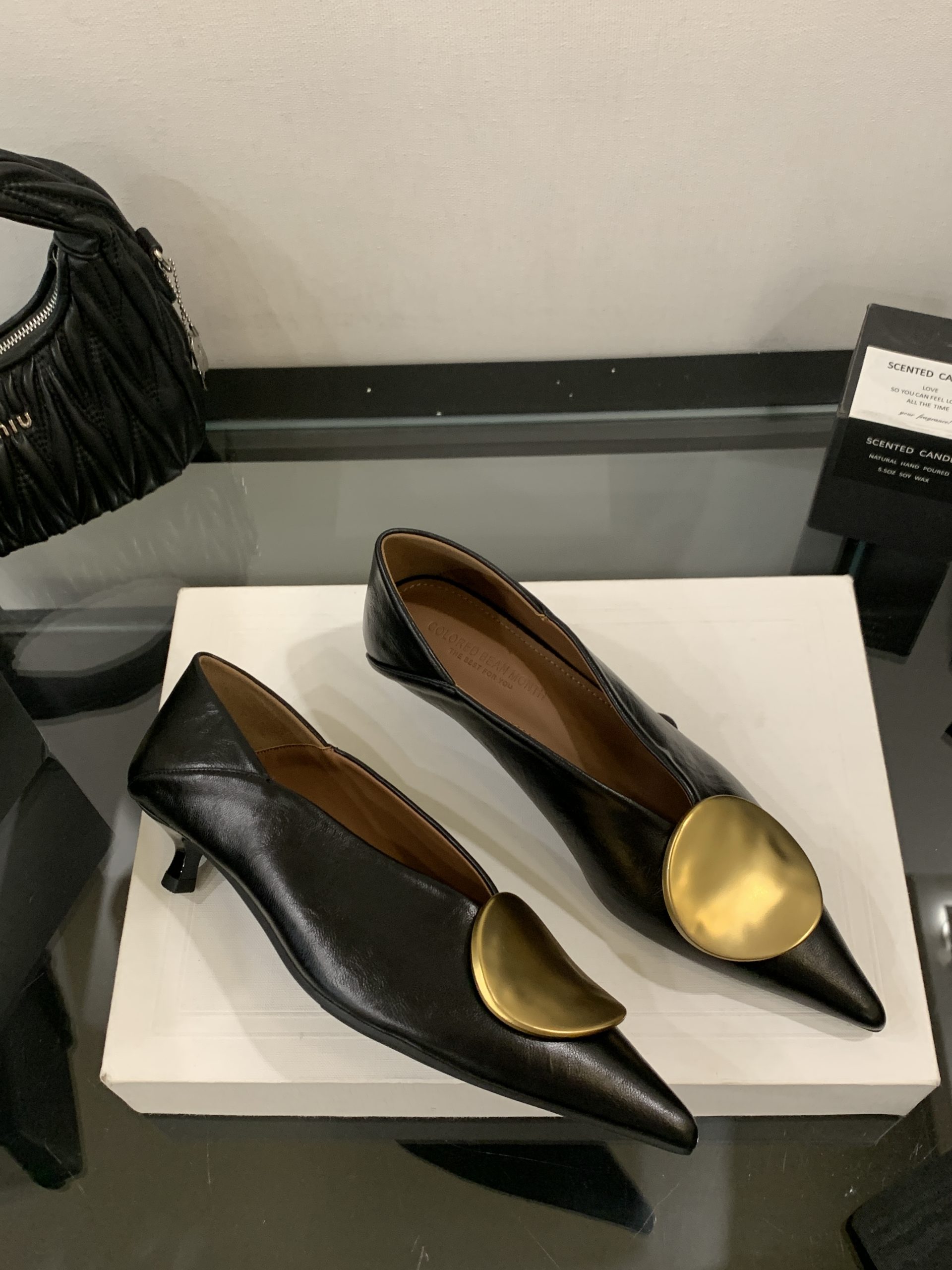 2025 New French Style Metal Buckle Low Heel Shallow Mouth Women's Shoes Fashion Comfortable Versatile Simple Shoes - Image 4