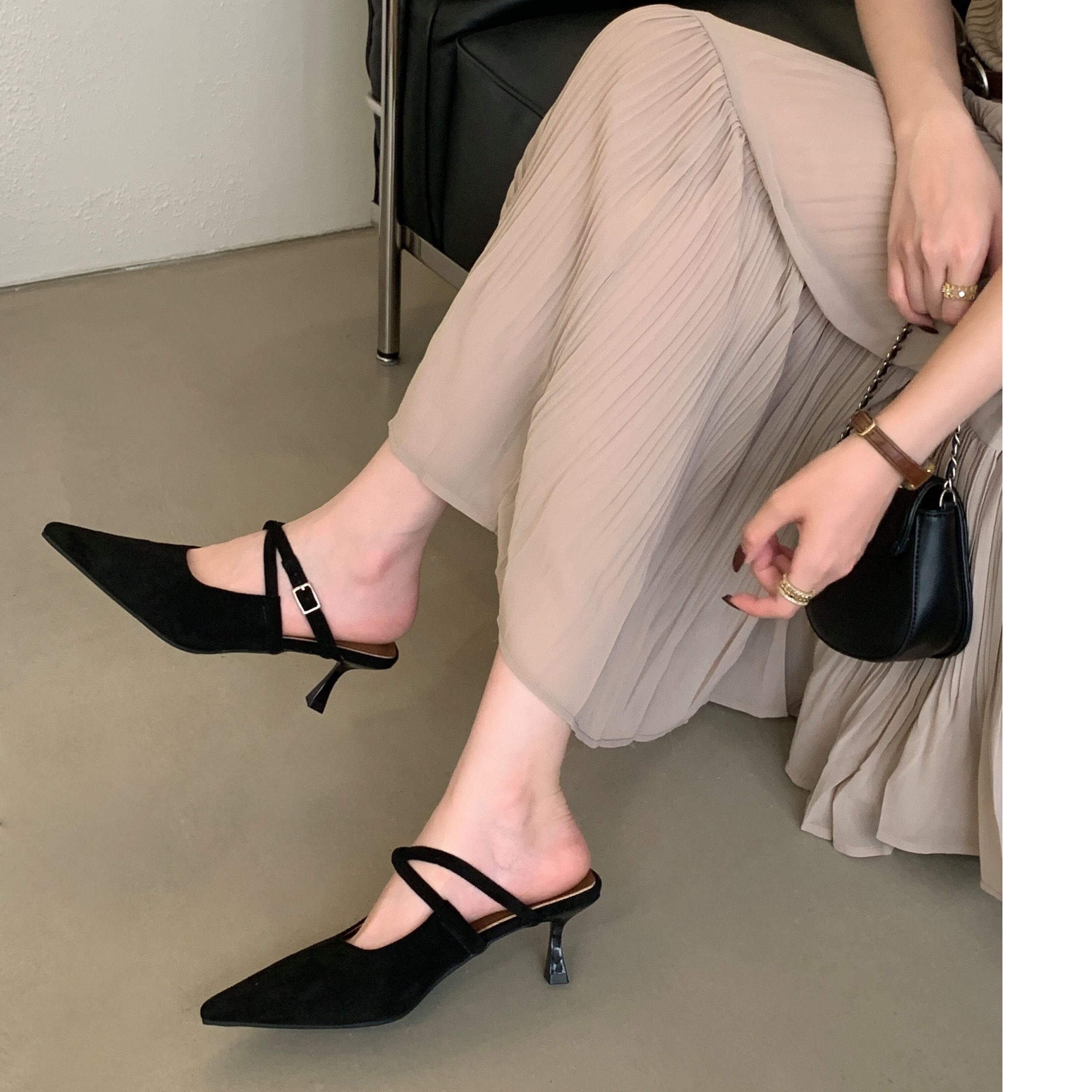 2025 New Autumn Thin Heel Pointed Toe One-Strap Shallow Mouth Buckle Covered Heel Fashion Versatile Slipper Women - Image 5